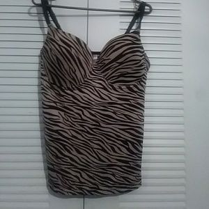 Tan and black Delta Burke tank w/built in bra